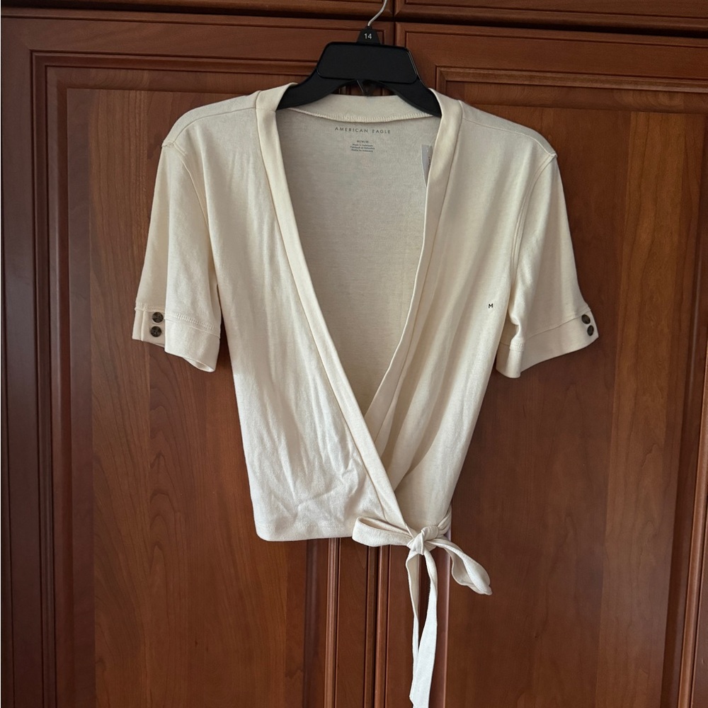 American Eagle Off-White Wrap Front Top - Picture 5 of 10